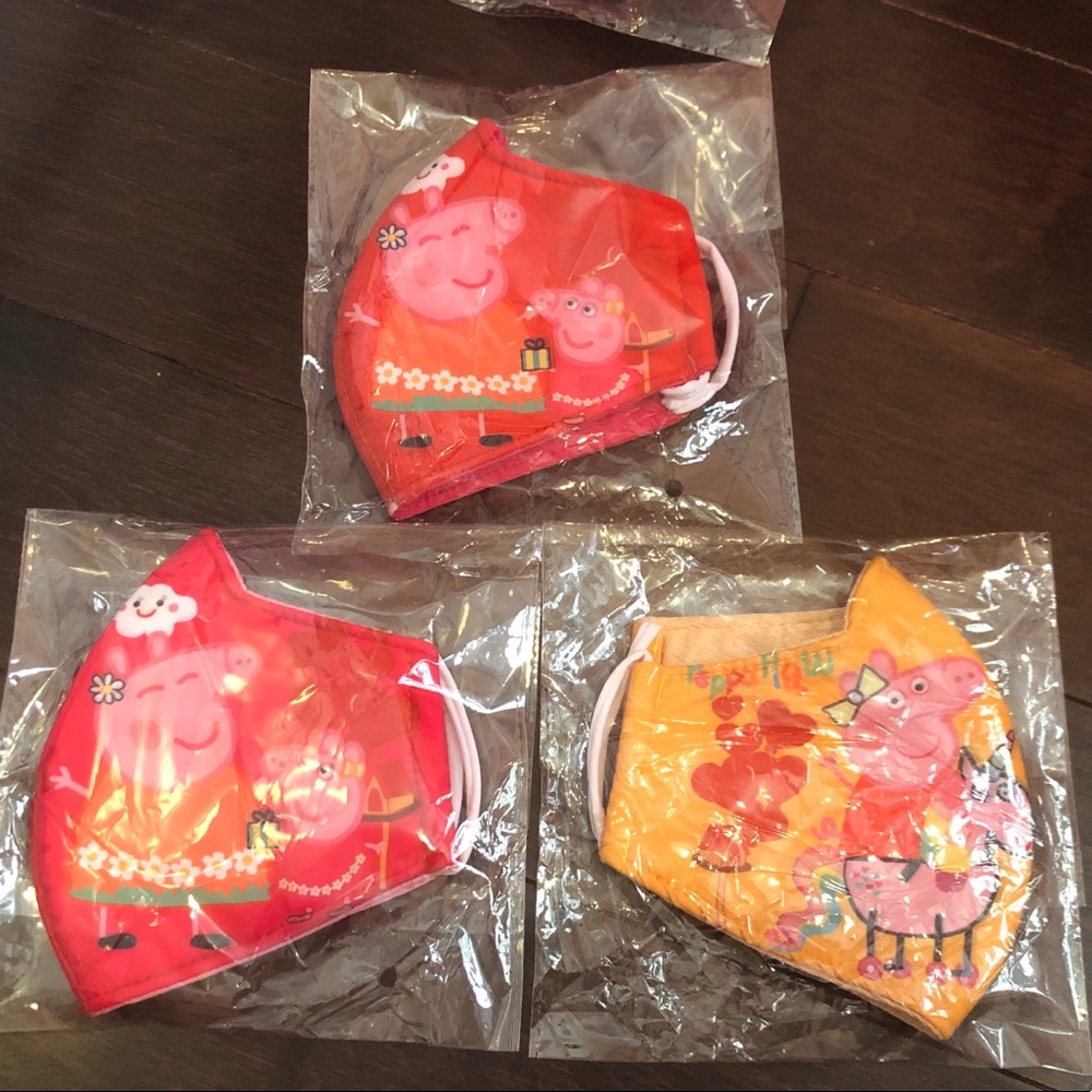 🌸Last one🌸Brand new peppa pig kids cotton mask - Picture 4 of 4